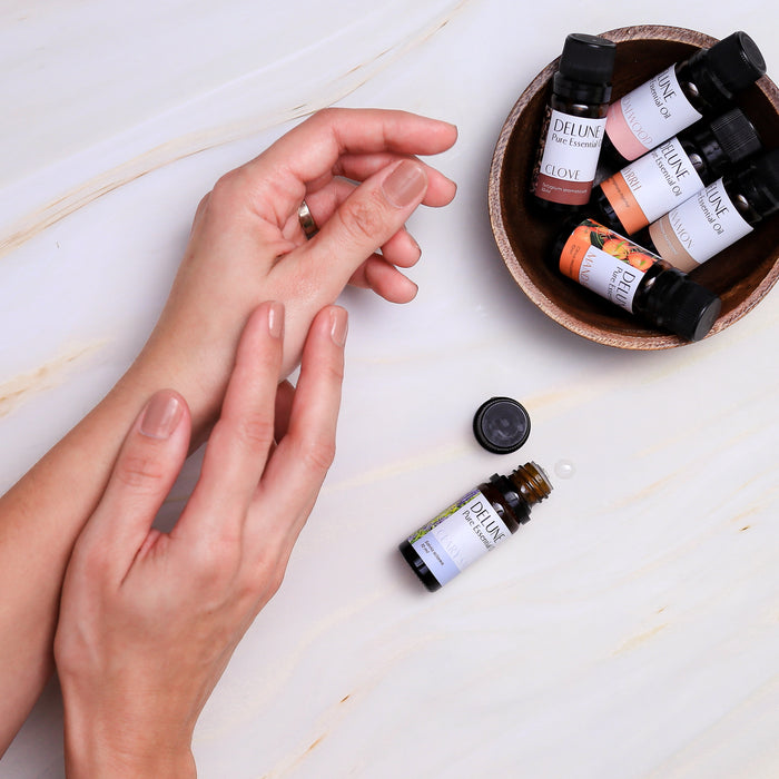 The Power of Pulse Points: How to Use Delune's Pure Essential Oils for Maximum Benefits